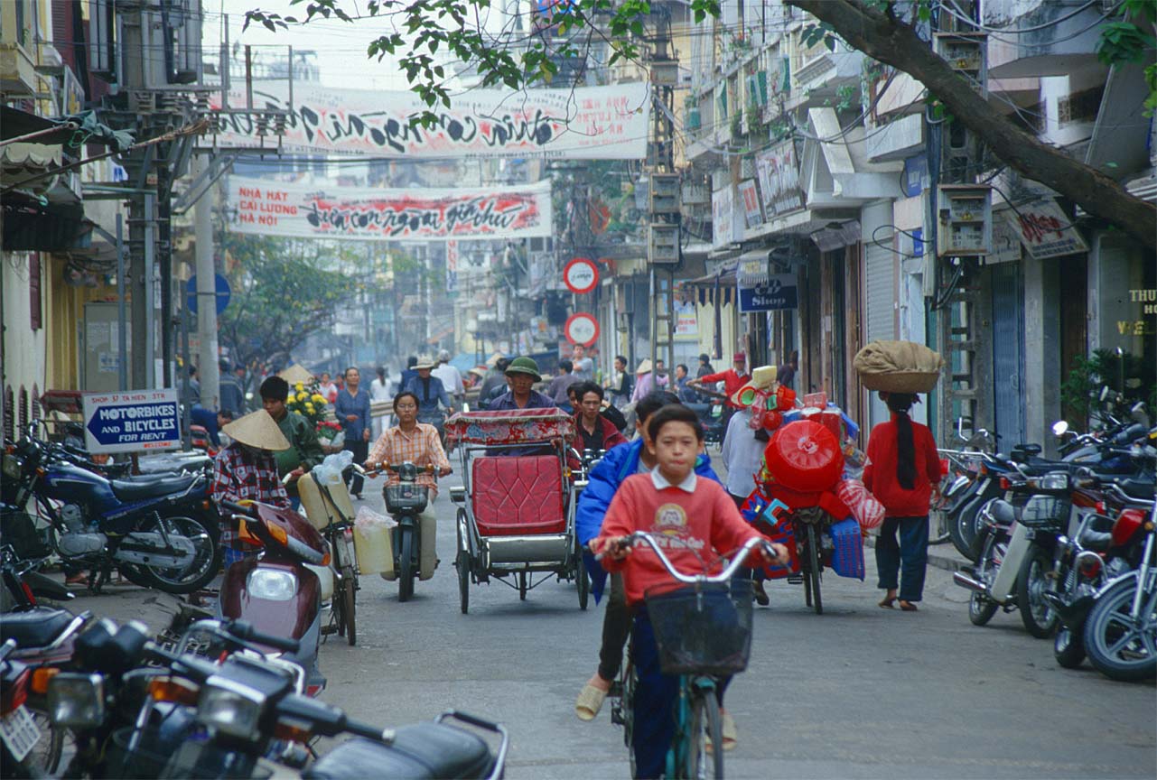 vietnam-travel-pictures-hanoi-halong-bay-danang-hue-saigon-ho-chi